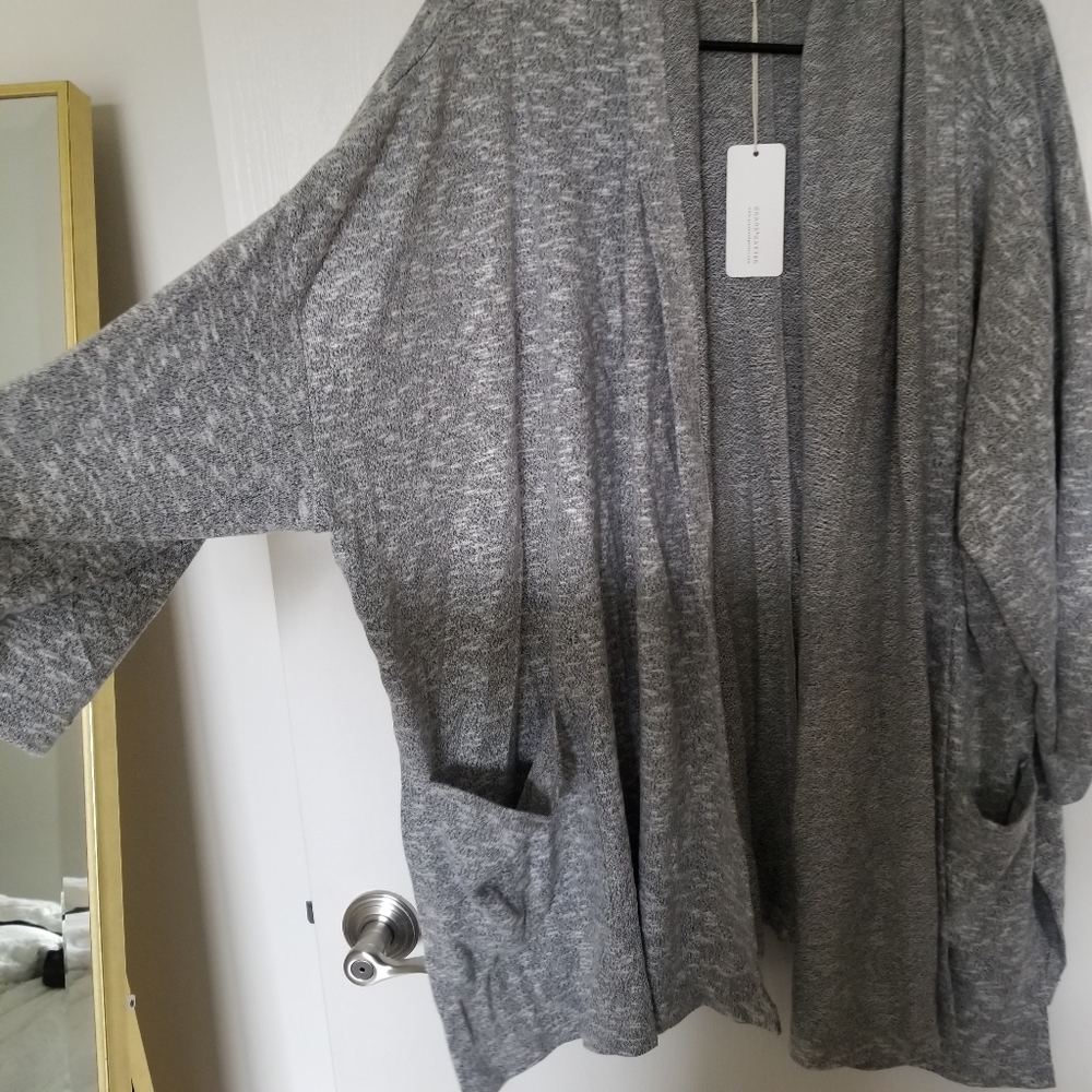 Grey Cardigan - Picture 3 of 4